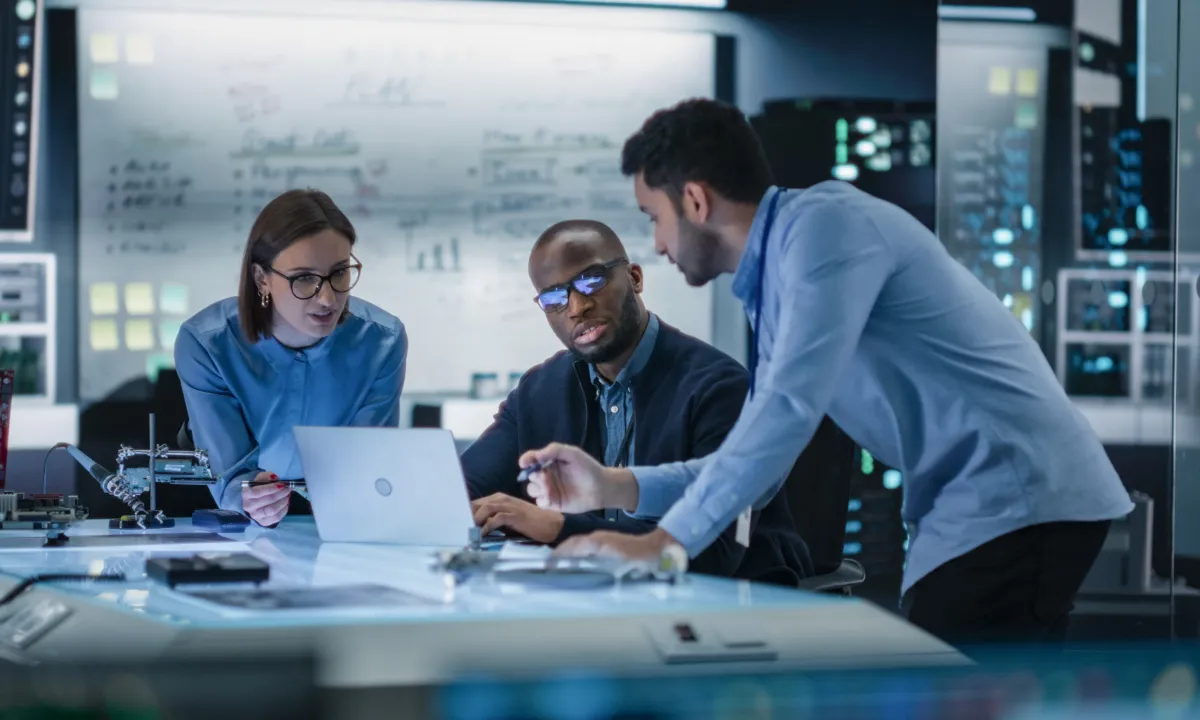 img establish a solid it foundation for your business today 2x